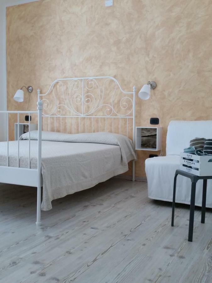 Colpi Di Timone B&B Finale Ligure Exterior foto